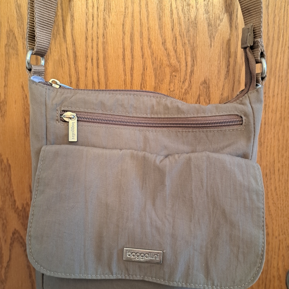 Baggallini Brown Crossbody Bag